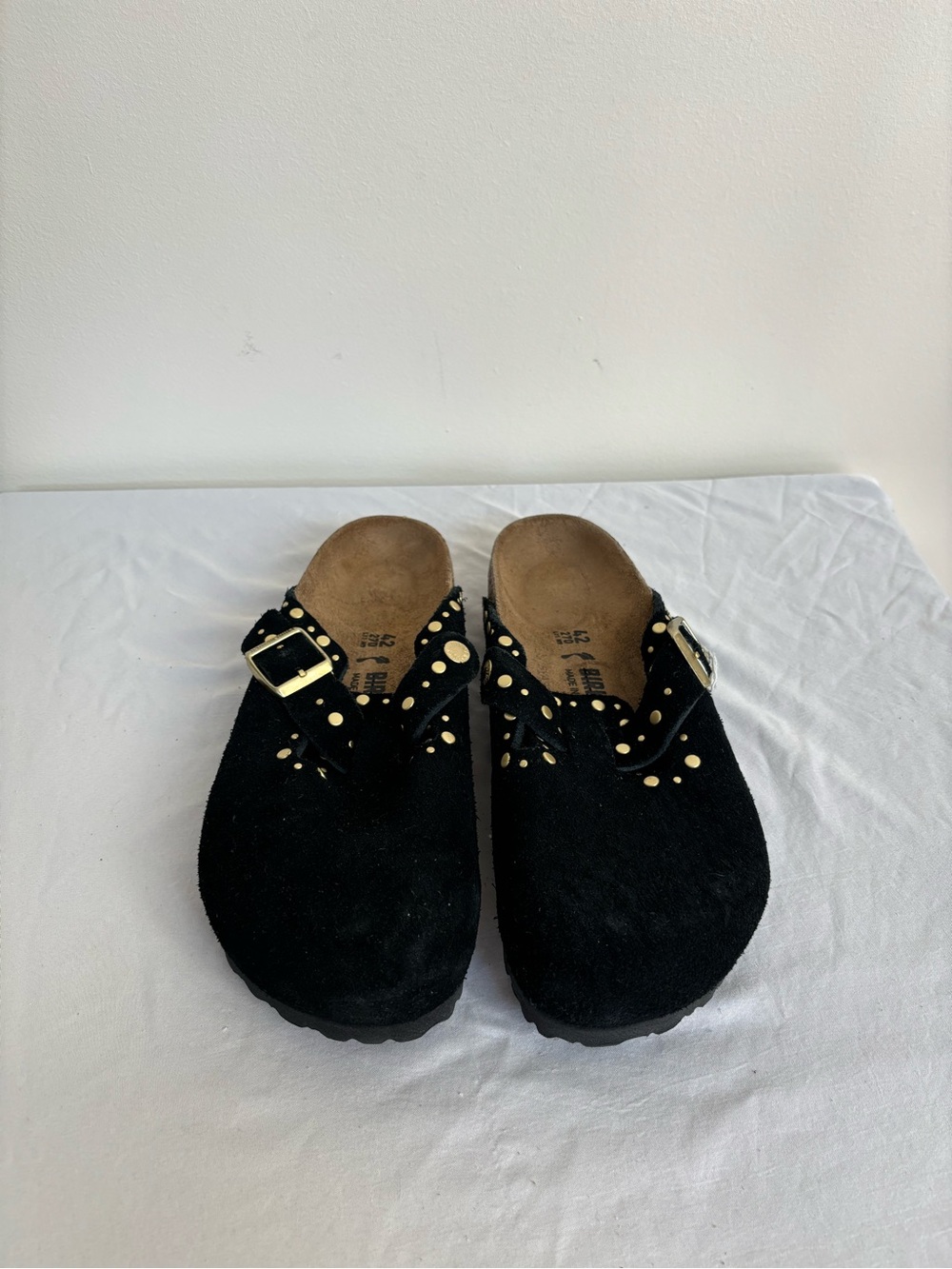 Birkenstock Boston Rivets Suede Clogs Womens size 11 Eu42 Narrow fit New